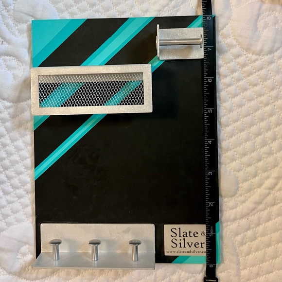 Set of jewelry hangers for necklaces, earrings, bracelets, rings, and watches - Picture 10 of 16